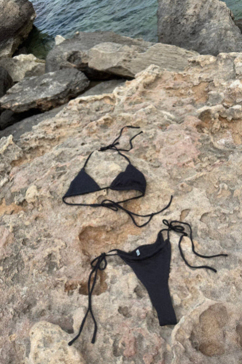 Gaia Microkini Black Silk